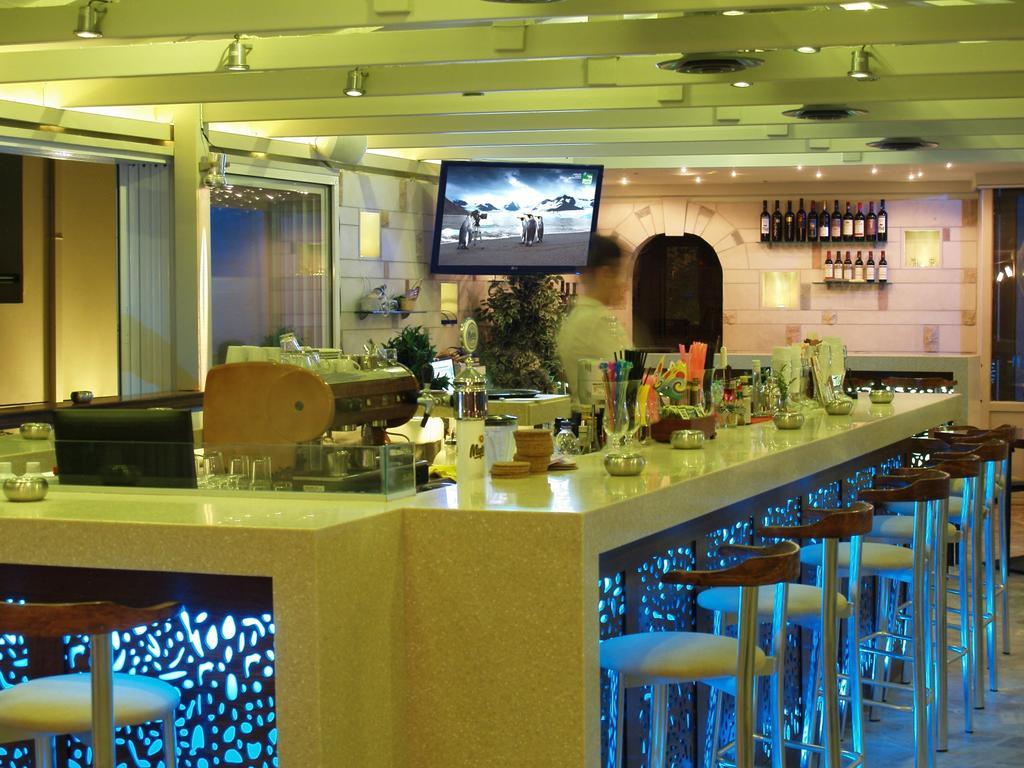 Odyssia Beach Hotel Rethymno  Exterior photo